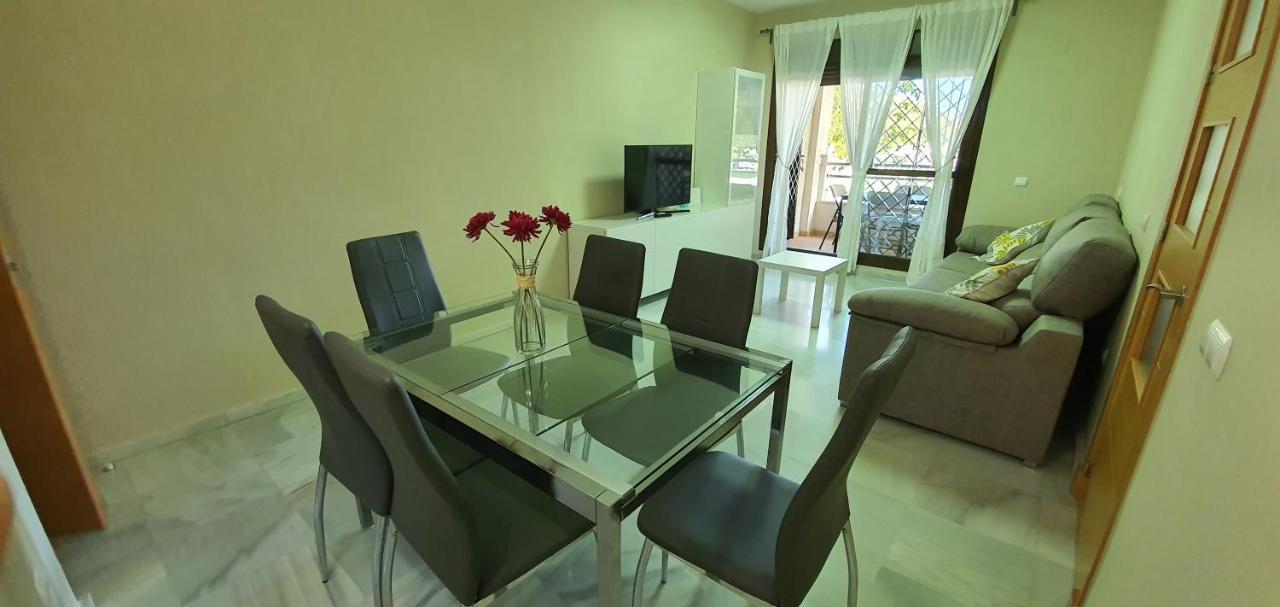 Apartamento Ciudad De ロタ エクステリア 写真
