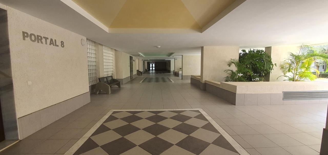 Apartamento Ciudad De ロタ エクステリア 写真